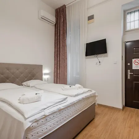 Apartmán Klauzal Garden City Studio K21 *