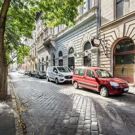Klauzal Garden City Studio K21 Apartment *