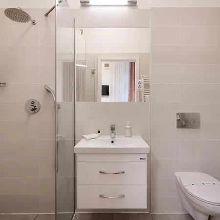Klauzal Garden City Studio K21 Apartment