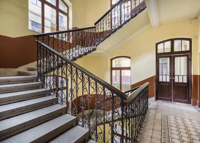 Klauzal Garden City Studio K21 * Budapest