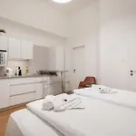 Klauzal Garden City Studio K21 בודפשט