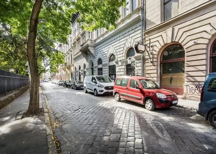 Klauzal Garden City Studio K21 Apartman *