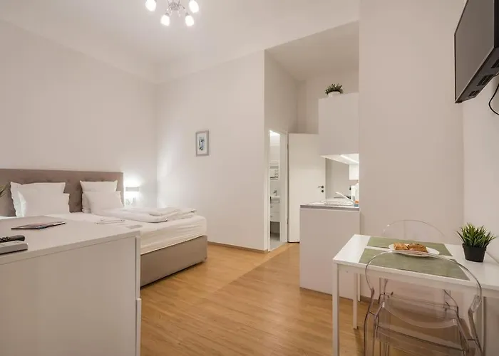 Apartman Klauzal Garden City Studio K21 *